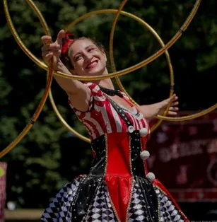 Cirk'n'swing - spectacle de jonglerie dansée - Cirque à Créteil