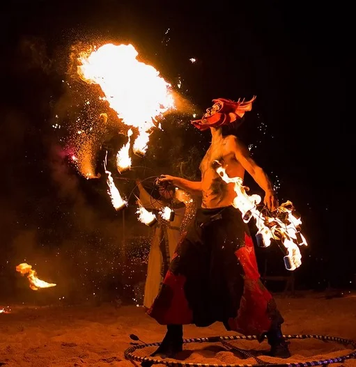 Cracheur de Feu - Photo 1